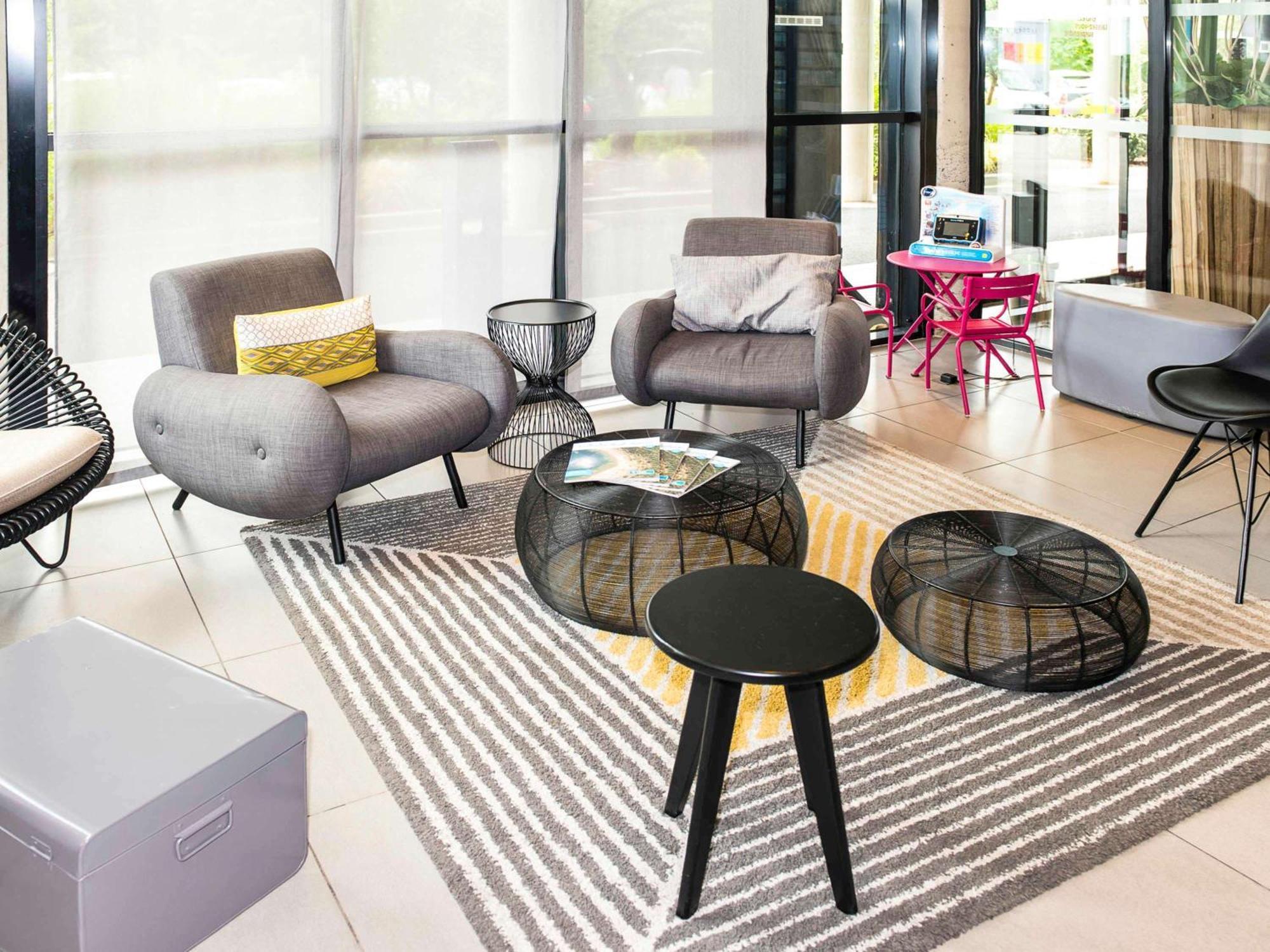 Ibis Styles Toulouse Cite Espace Bagian luar foto