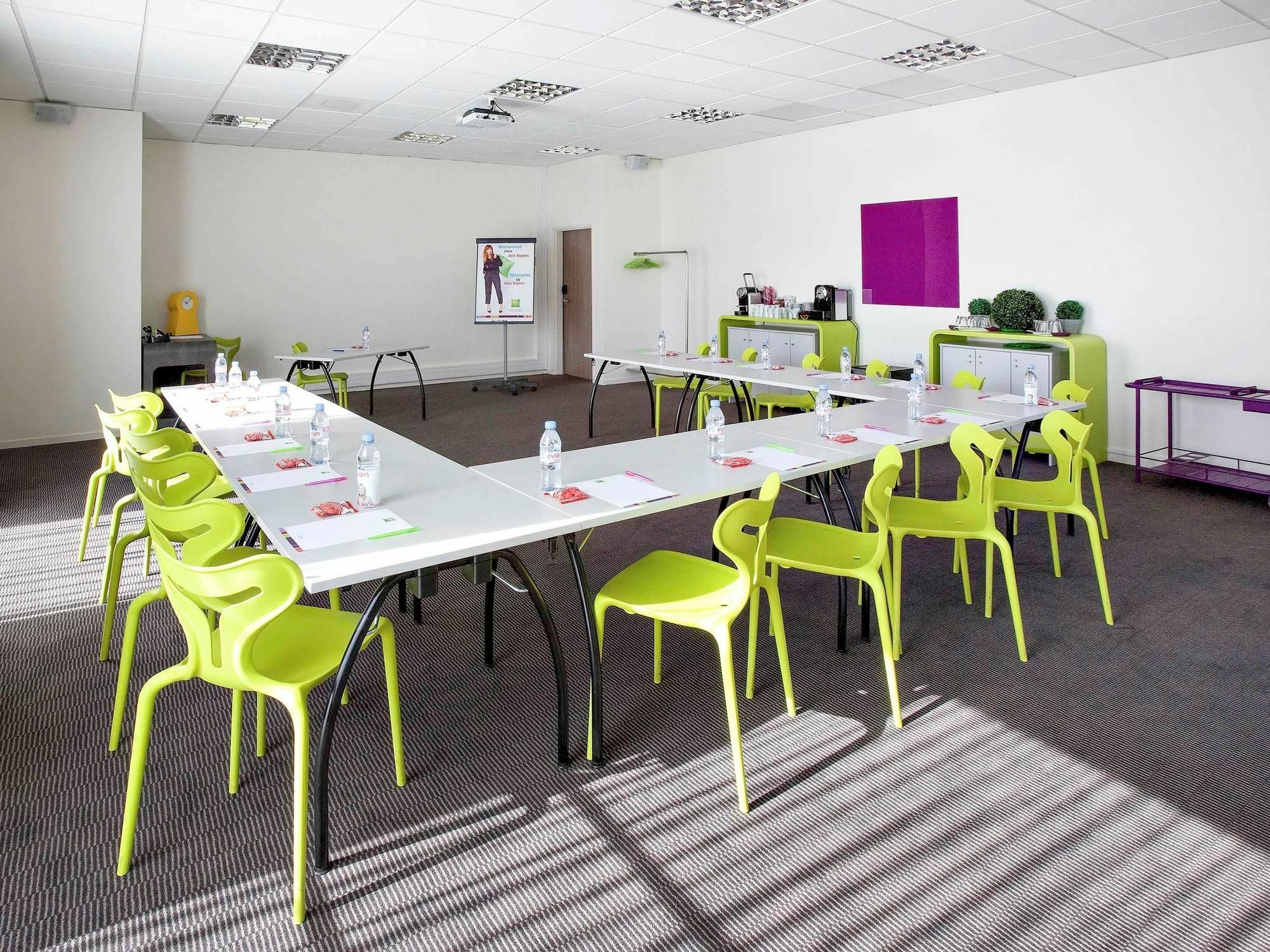 Ibis Styles Toulouse Cite Espace Bagian luar foto